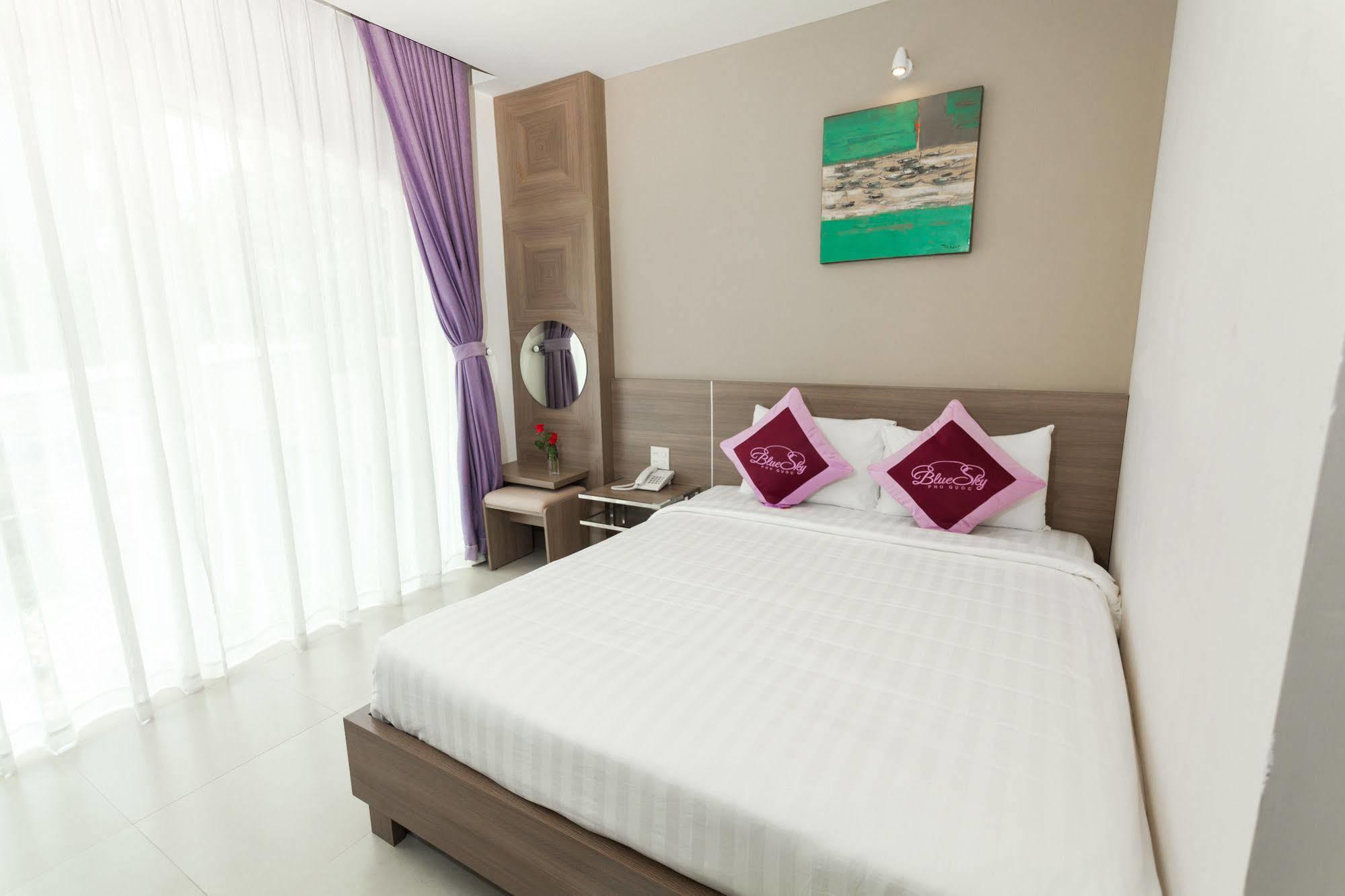Blue Sky Phu Quoc Hotel Exterior foto